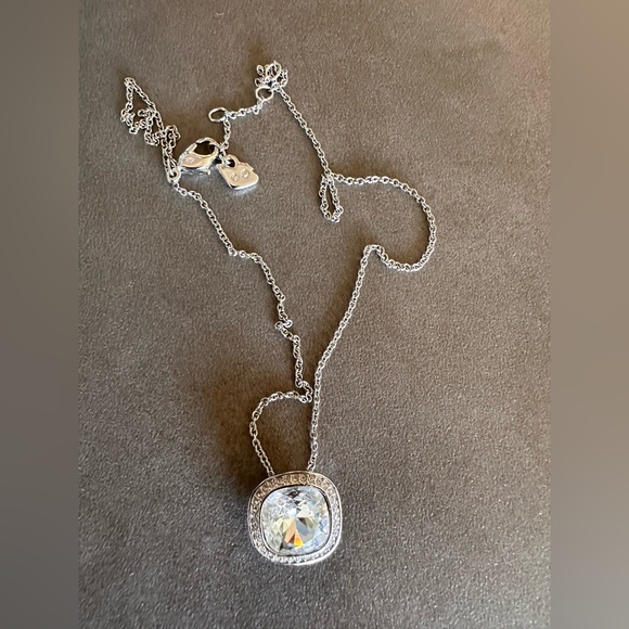 Swarovski Jewelry - Swarovski crystal necklace. Vintage. Adjustable.